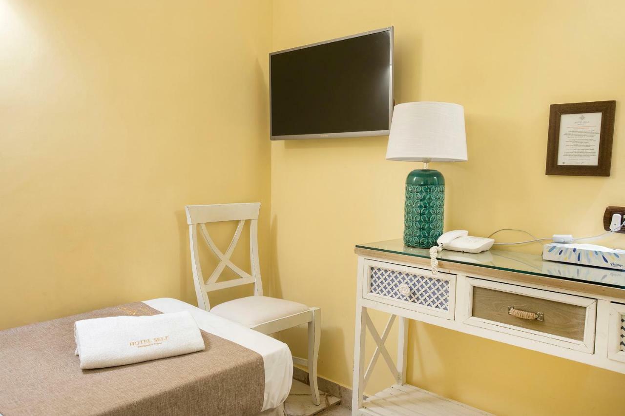 Dei Vassalli, In The Heart Of The Historic Center Guest house